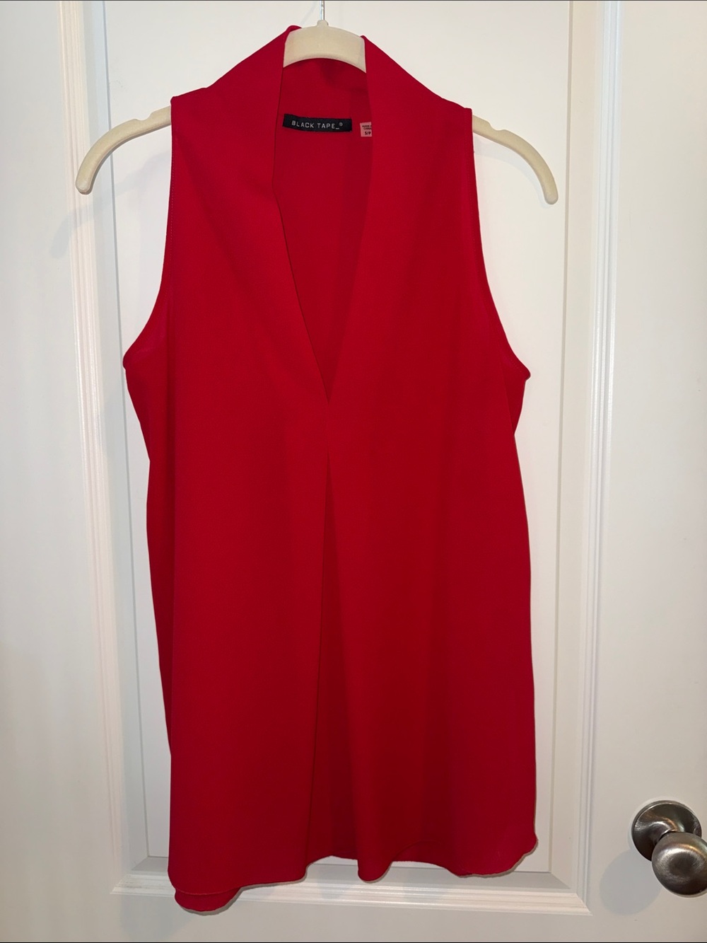 Black Tape_ Sleeveless V-Neck Red Top